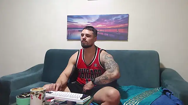 Tiberius_hunk's Live XXX Chat