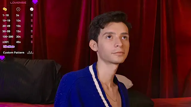 VicenteFerrer's Live XXX Chat