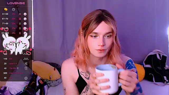 Вебкам-шоу Alice_Hells