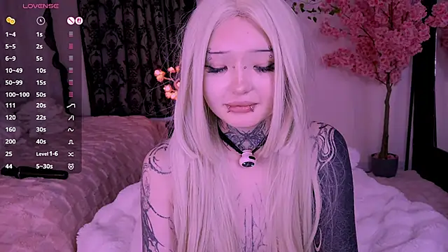 XXX chat uživo modela Lein_Bone