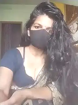 Czat XXX na żywo – Shuttii_25