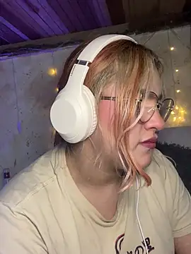 Czat XXX na żywo – Sophia_Weest99