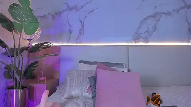 ValSmith_'s Live XXX Chat