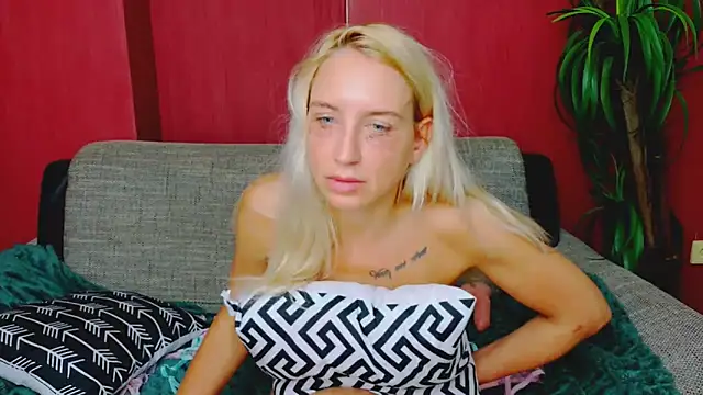 Show modela Kayleen_B na web-kameri