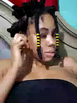 Czat XXX na żywo – HONEYSWEETS_LIVE