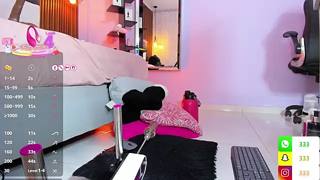 LIA_ROUX1's Live XXX Chat