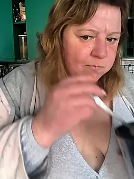 jusichka's Webcam Show