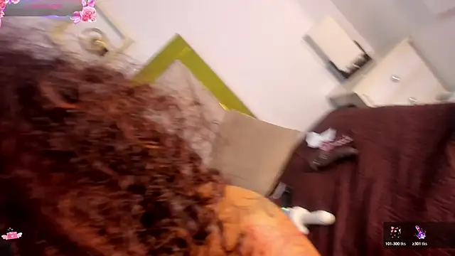 vahiolet_fuentes' Live XXX Chat