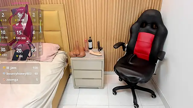 LOLAMAXI 现场XXX聊天