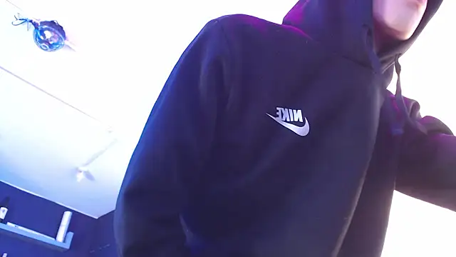 nova_salvatore's Live XXX Chat