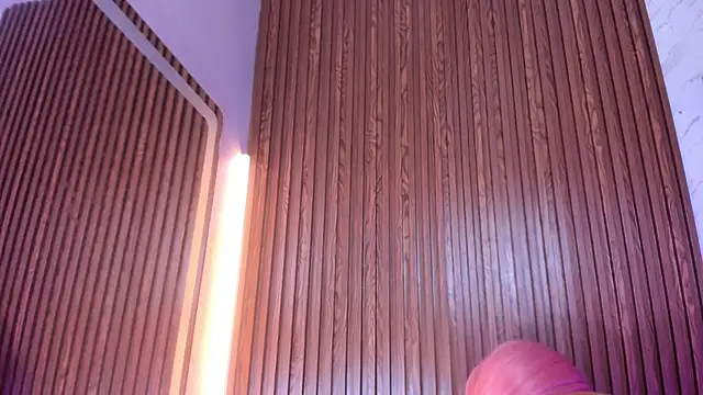 AndyBlake_'s Live XXX Chat