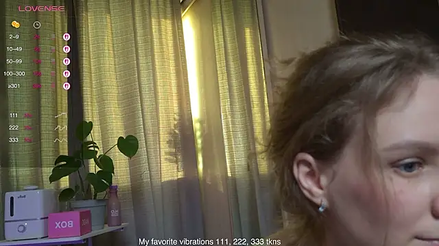 Czat XXX na żywo – Hot_Thumbelina