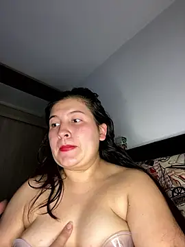 -danna1 Adlı Modelin Canlı XXX Sohbeti