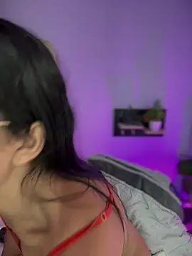 daphnevans Adlı Modelin Canlı XXX Sohbeti