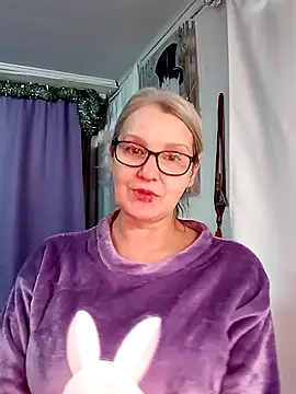 irinamaux Adlı Modelin Canlı XXX Sohbeti