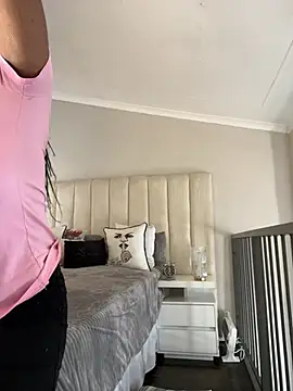 Chat XXX en directo de Bustygoddess32