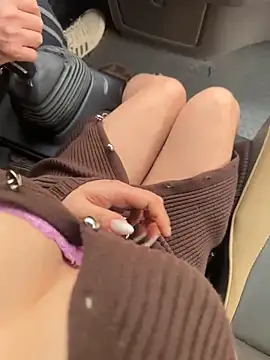 May-Squirt's Live XXX Chat