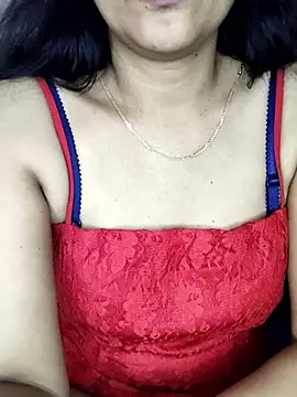 Hot-Roseeee Adlı Modelin Canlı XXX Sohbeti