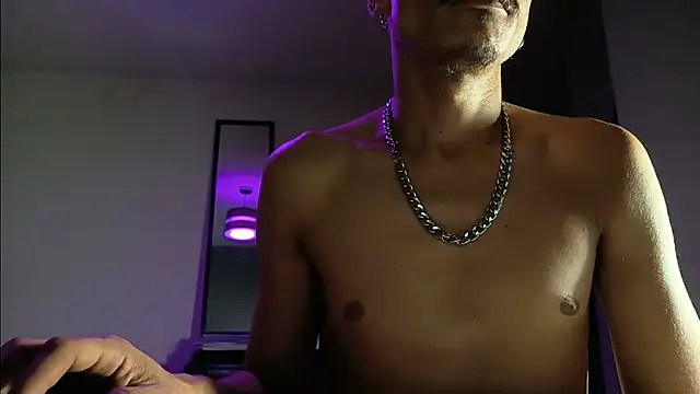 villanocat's Live XXX Chat