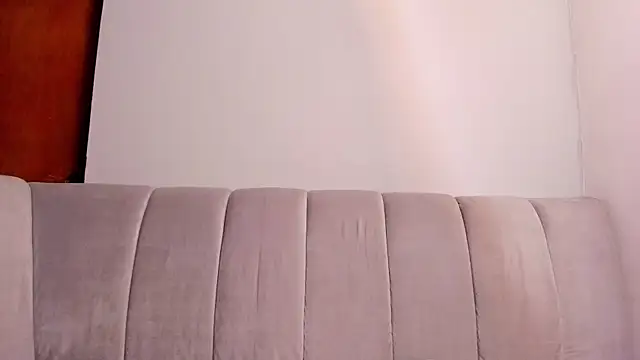 CAYLINCOLLINS' Live XXX Chat