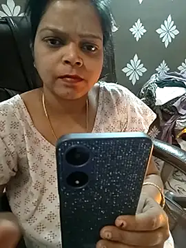 Babybird's Live XXX Chat