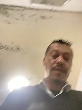 rogerdik76's Webcam Show