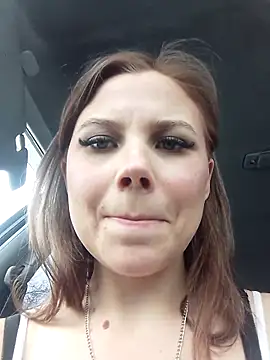 Victoria_03 Adlı Modelin Canlı XXX Sohbeti