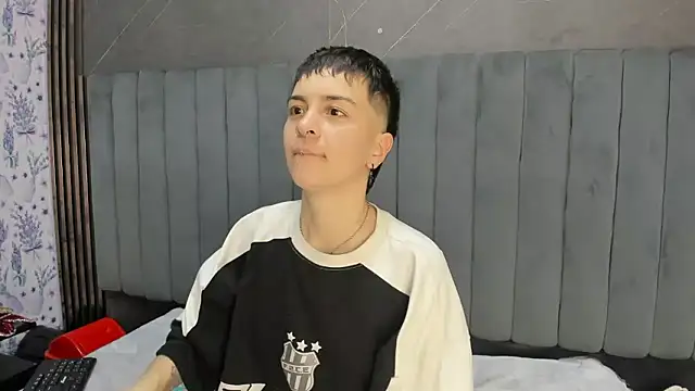 _Hannah_Hot Adlı Modelin Canlı XXX Sohbeti