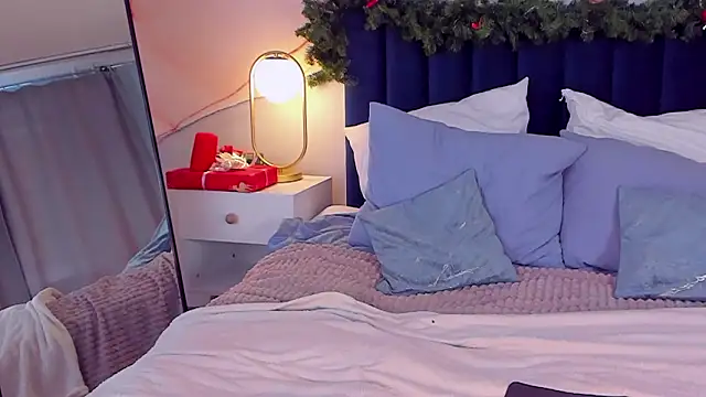 LanaAirlie's Live XXX Chat