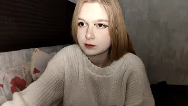 LiaVibes Adlı Modelin Canlı XXX Sohbeti