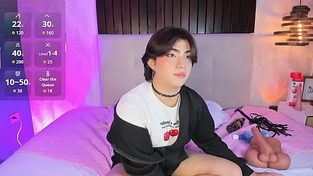 Creamy_Angelo's Webcam Show