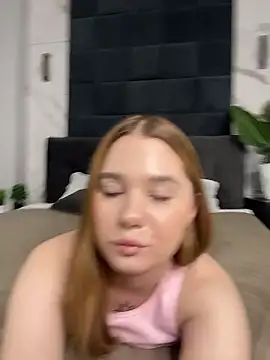 Brenda_PuffのライブXXXチャット