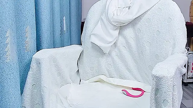 Baomi 现场XXX聊天