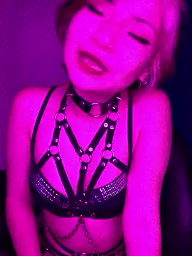 onlyjadex Adlı Modelin Canlı XXX Sohbeti