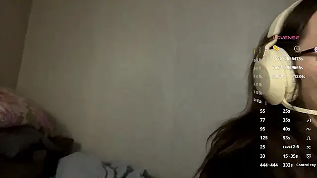 KerriMcbreen's Live XXX Chat