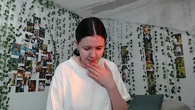 DeerMiracle's Live XXX Chat