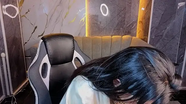 Veronica_b_'s Live XXX Chat