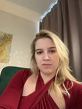 SoftLana's Live XXX Chat