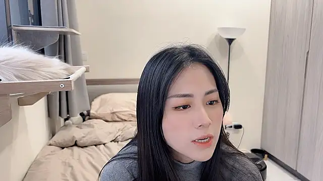 BabyOneDaily Adlı Modelin Canlı XXX Sohbeti