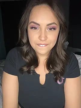 LillyHernandez's Webcam Show