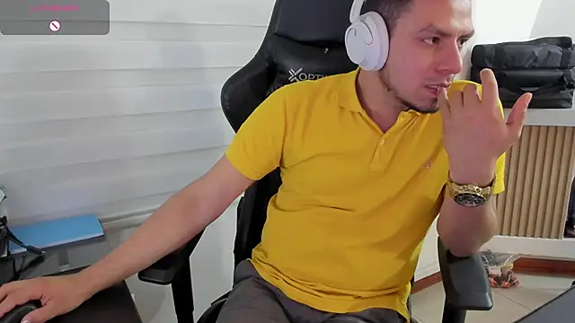 Rick_Adams 现场XXX聊天