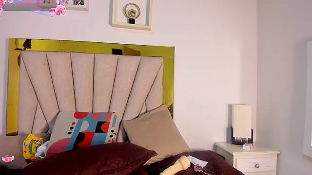 vahiolet_fuentes Adlı Modelin Canlı XXX Sohbeti