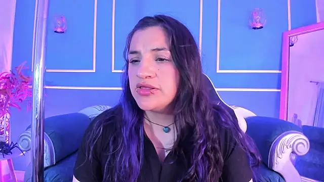 TaraTaylorr's Live XXX Chat