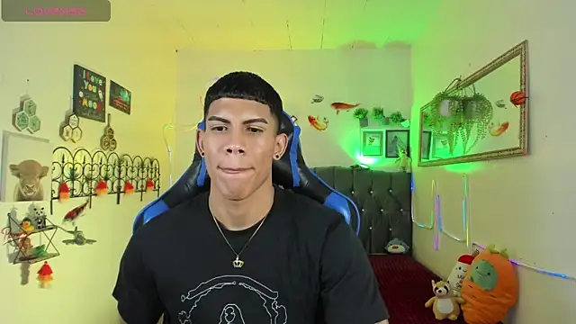 Damian_latinxxx Webcam Show