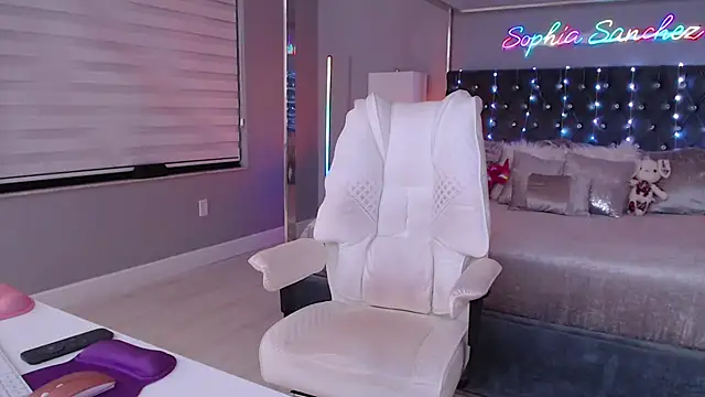 theofficialsophiasanchez's Live XXX Chat