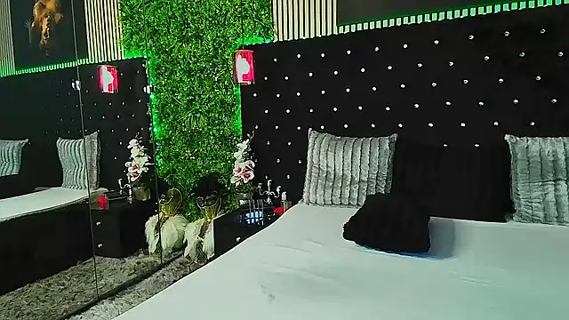 InannaStar Live XXX-Chat