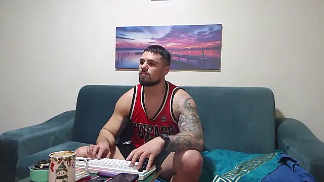 Tiberius_hunk's Live XXX Chat