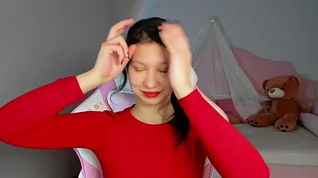 SaraDenars' Live XXX Chat