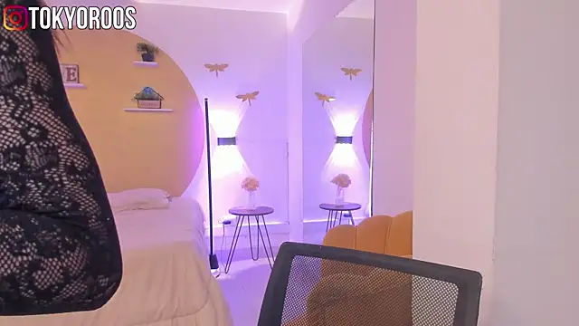 TokyoHaskel's Live XXX Chat