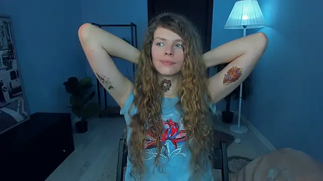 RayaNenlia Live XXX Chat